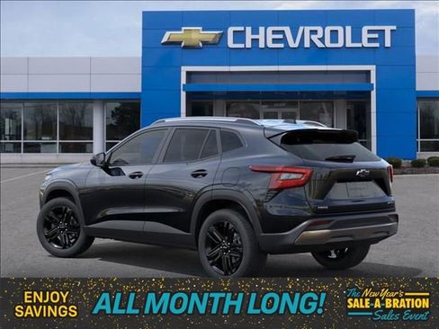 New 2026 Chevrolet Trax ACTIV w/ Sunroof Package image 3