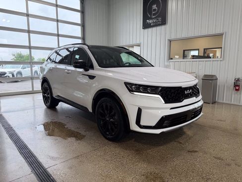 Used 2022 Kia Sorento SX FWD image 6