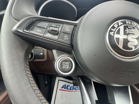 Used 2021 Alfa Romeo Stelvio Ti w/ Nero Edizione image 74