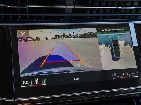 Used 2023 Audi Q7 2.0T Premium Plus w/ Premium Plus Package image 27