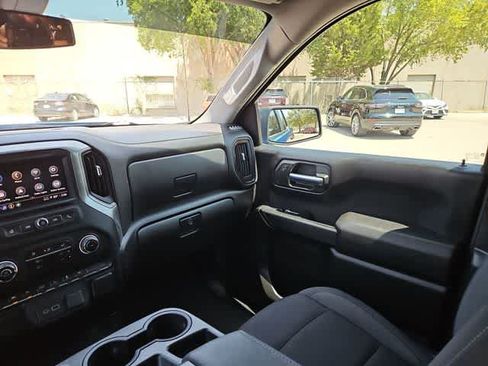 Used 2023 Chevrolet Silverado 1500 Custom w/ 2.7L Blackout Package RWD image 11