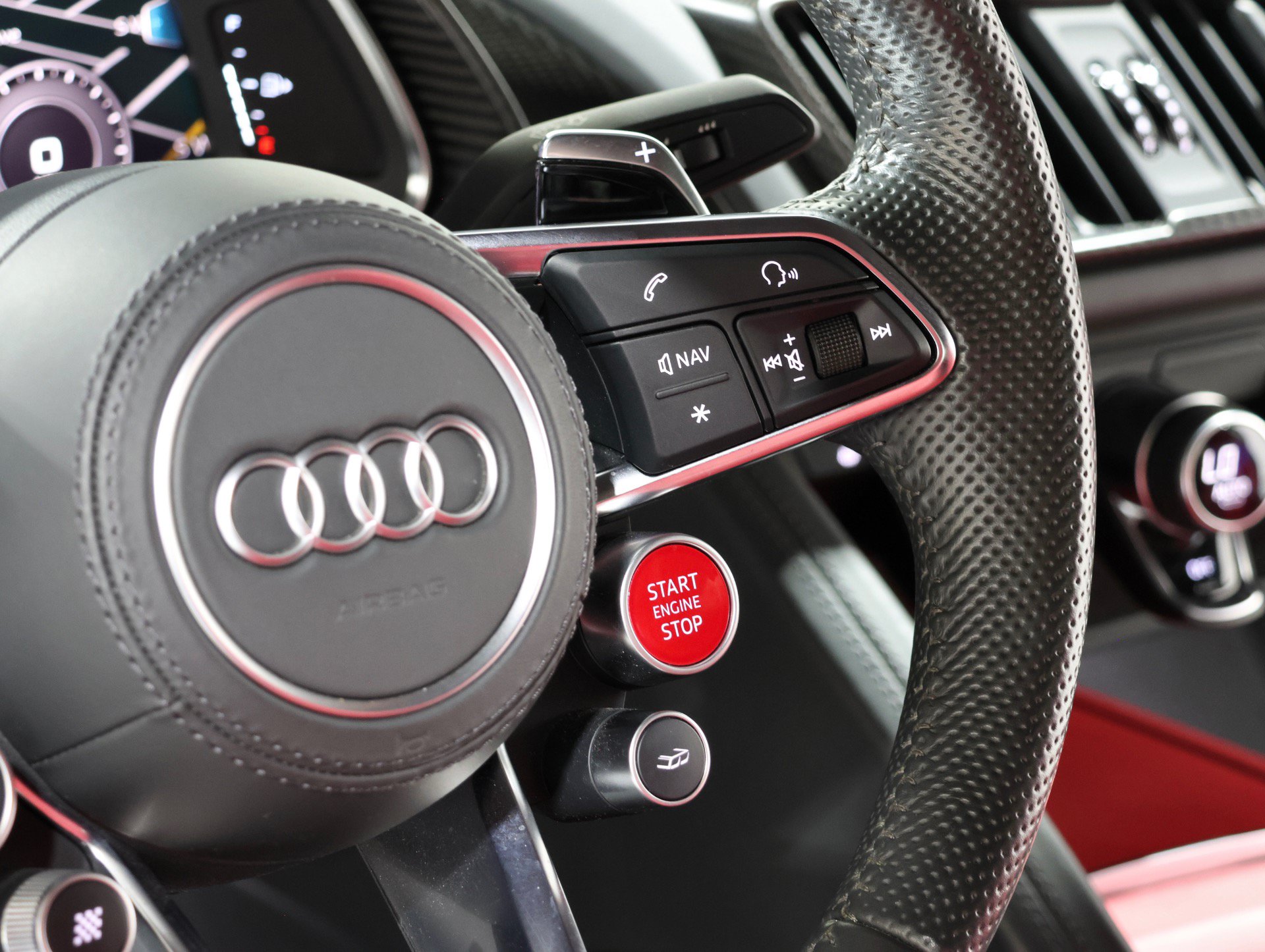 Used 2017 Audi R8 V10 plus AWD/4WD image 9