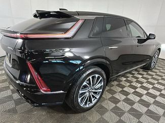 Used 2024 Cadillac Lyriq Sport AWD/4WD video 3