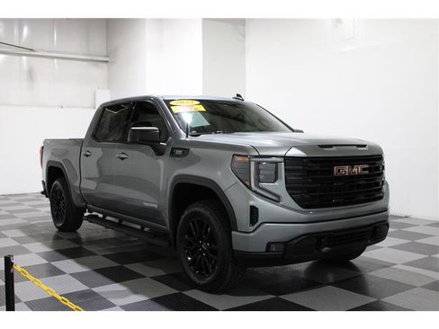 Used 2023 GMC Sierra 1500 Elevation w/ X31 Off-Road Package image 2