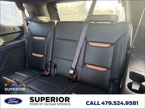 Used 2023 GMC Yukon AT4 w/ AT4 Premium Plus Package image 8