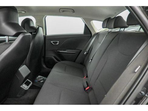 New 2026 Kia K4 FWD image 12
