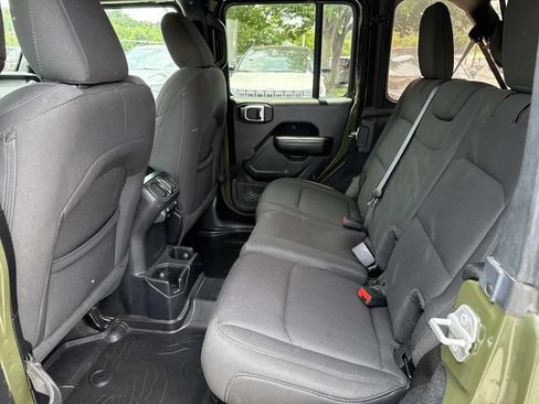 Used 2022 Jeep Wrangler Unlimited Sport AWD/4WD image 45