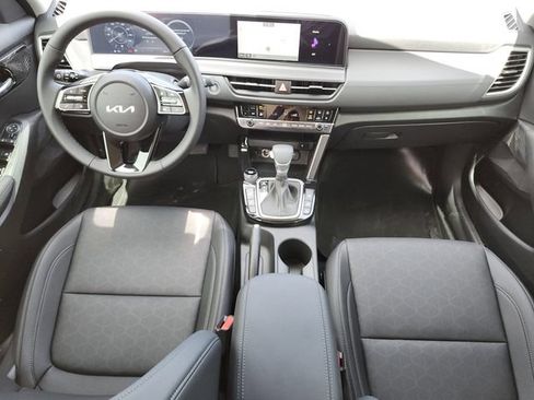New 2026 Kia Seltos EX FWD image 15