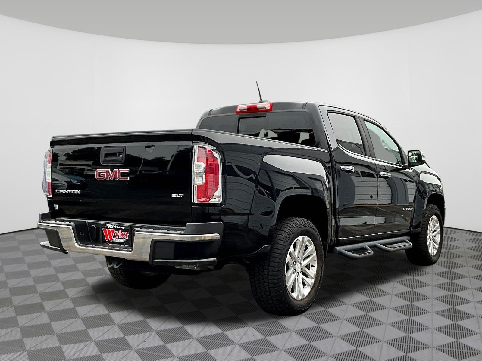Used 2016 GMC Canyon SLT w/ LPO, Gearon Bar Package RWD image 6