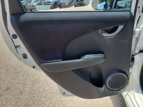 Used 2013 Honda Fit Sport image 13