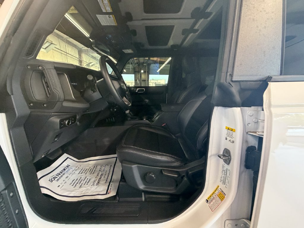 Used 2025 Ford Bronco Badlands AWD/4WD image 11