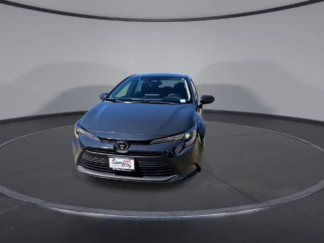 Certified 2024 Toyota Corolla LE FWD image 1