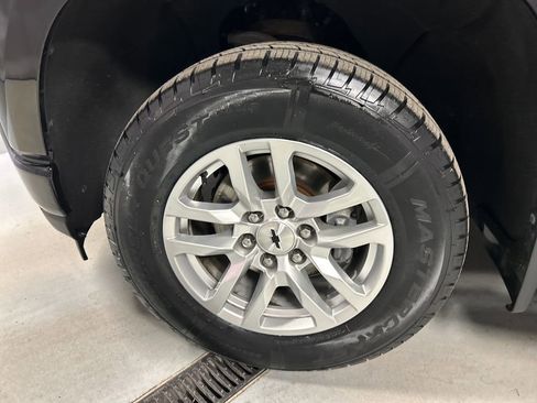 Used 2020 Chevrolet Silverado 1500 RST w/ All-Star Edition image 9