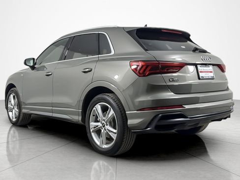 Used 2021 Audi Q3 2.0T Premium w/ Convenience Package AWD/4WD image 3