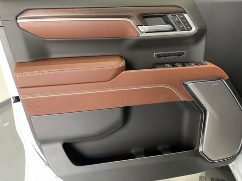 New 2026 GMC Sierra 1500 Denali Ultimate AWD/4WD image 11