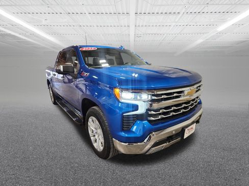 Used 2023 Chevrolet Silverado 1500 LTZ w/ Technology Package image 4