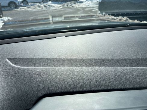 Used 2025 Volkswagen Jetta Sport image 17