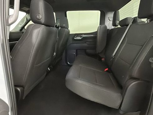 Used 2025 Chevrolet Silverado 1500 LT Trail Boss AWD/4WD image 26