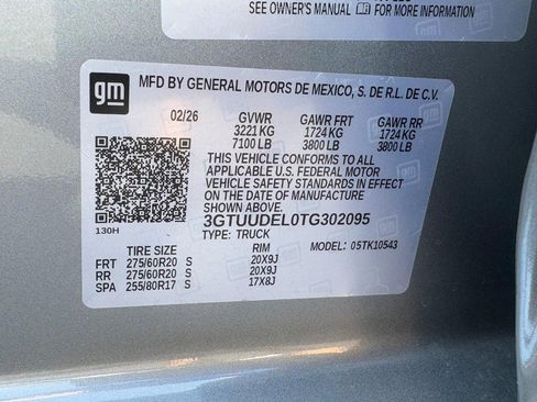 New 2026 GMC Sierra 1500 SLT w/ SLT Premium Package image 18