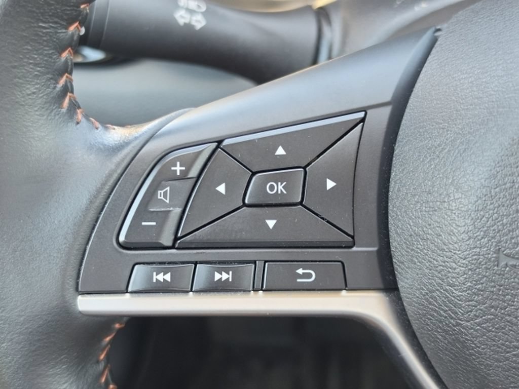 Used 2024 Nissan Sentra SR FWD image 14