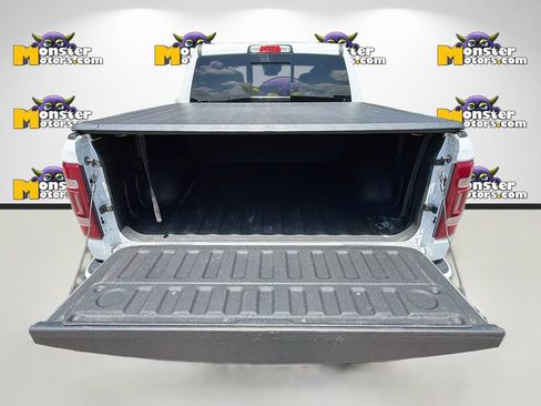 Used 2022 RAM 1500 Limited w/ Body-Colour Bumper Group AWD/4WD image 30