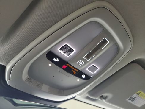 Certified 2023 Volvo XC60 B5 Plus w/ Protection Package Premier image 36