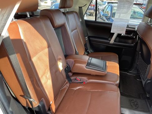 Used 2023 Toyota 4Runner Limited image 15