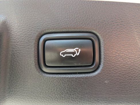 Used 2021 Kia Telluride SX w/ SX Prestige Package AWD/4WD image 32