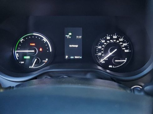 Certified 2021 Toyota Sienna LE FWD image 10