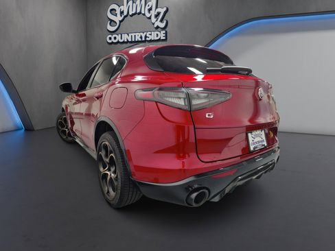 Used 2025 Alfa Romeo Stelvio Sprint AWD/4WD image 17