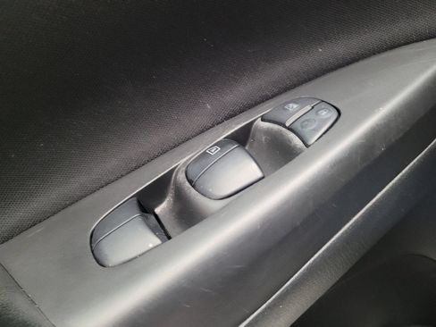 Used 2019 Nissan Sentra S FWD image 27