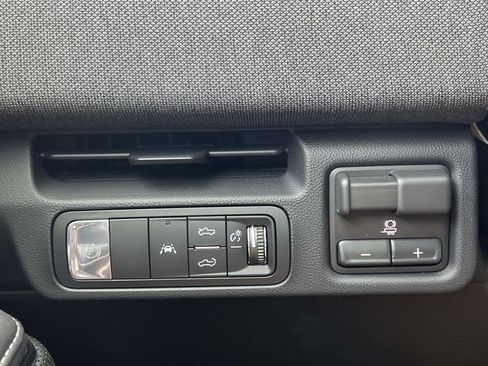 New 2026 GMC Sierra EV Elevation w/ Premium Package image 28