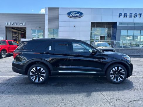 New 2026 Ford Explorer Platinum w/ LUX Leather Package AWD/4WD image 16