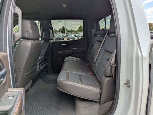 Certified 2022 GMC Sierra 1500 Denali w/ Driver Alert Package II AWD/4WD image 30