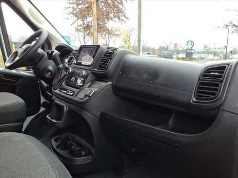 Used 2023 RAM ProMaster 2500 image 19