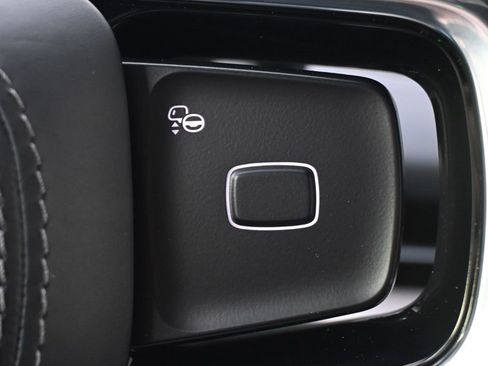 New 2026 Lincoln Navigator Reserve AWD/4WD image 31