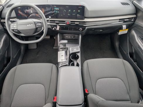 New 2026 Kia Sportage LX FWD image 5