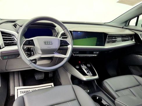 Used 2024 Audi Q4 e-tron Premium Plus w/ Premium Plus image 33