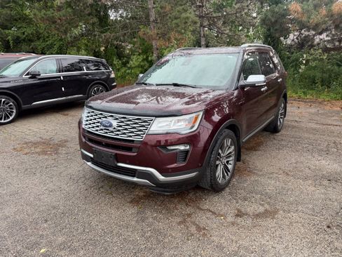 Used 2019 Ford Explorer Platinum AWD/4WD image 14