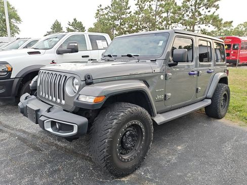 Used 2019 Jeep Wrangler Unlimited Sahara AWD/4WD image 1