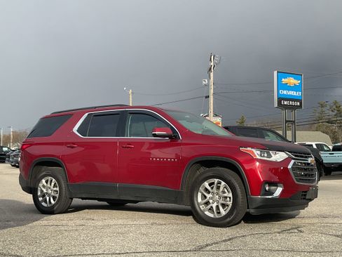 Certified 2020 Chevrolet Traverse LT image 9