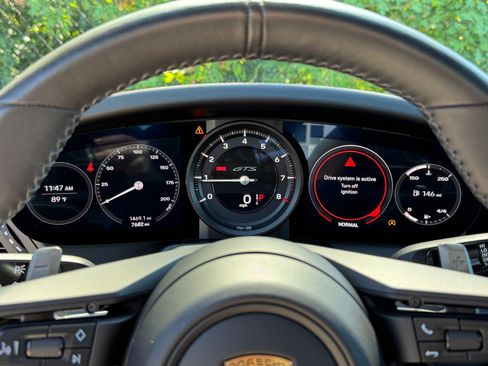 Used 2023 Porsche 911 GT3 RS image 37