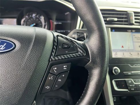 Certified 2019 Ford Fusion SEL image 17