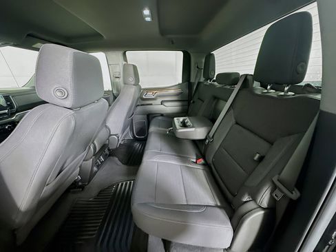 Used 2024 GMC Sierra 1500 Elevation image 26