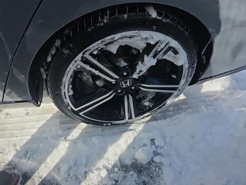 Used 2023 Honda Accord Sport image 10