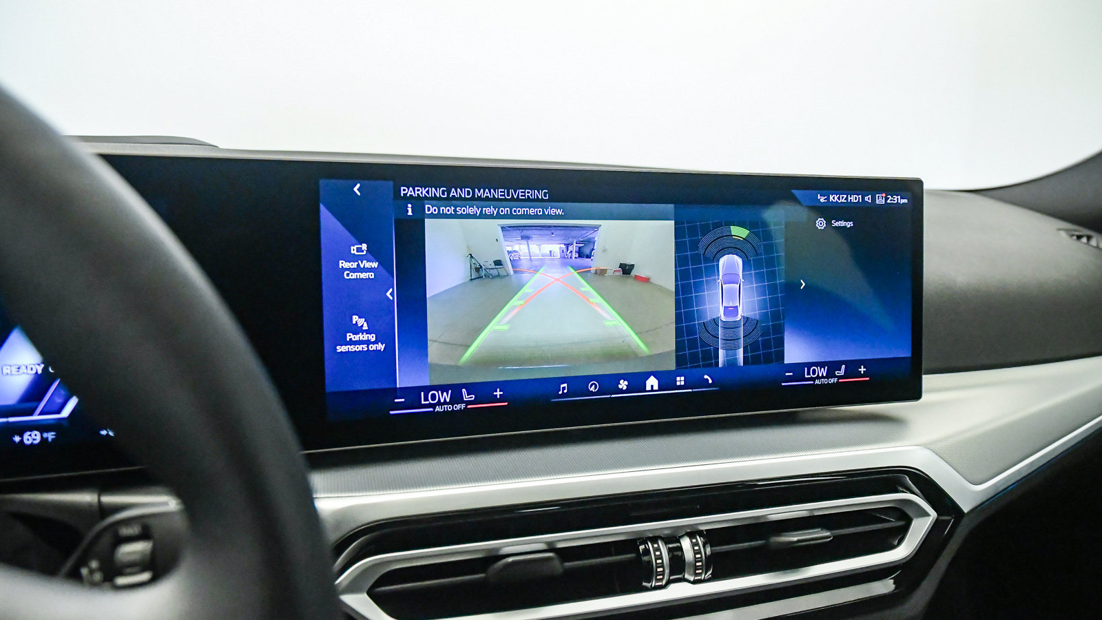 Certified 2024 BMW i4 eDrive35 w/ Premium Package RWD image 22