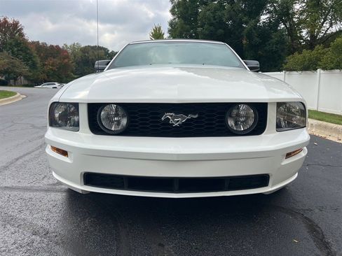 Used 2006 Ford Mustang GT Premium image 37