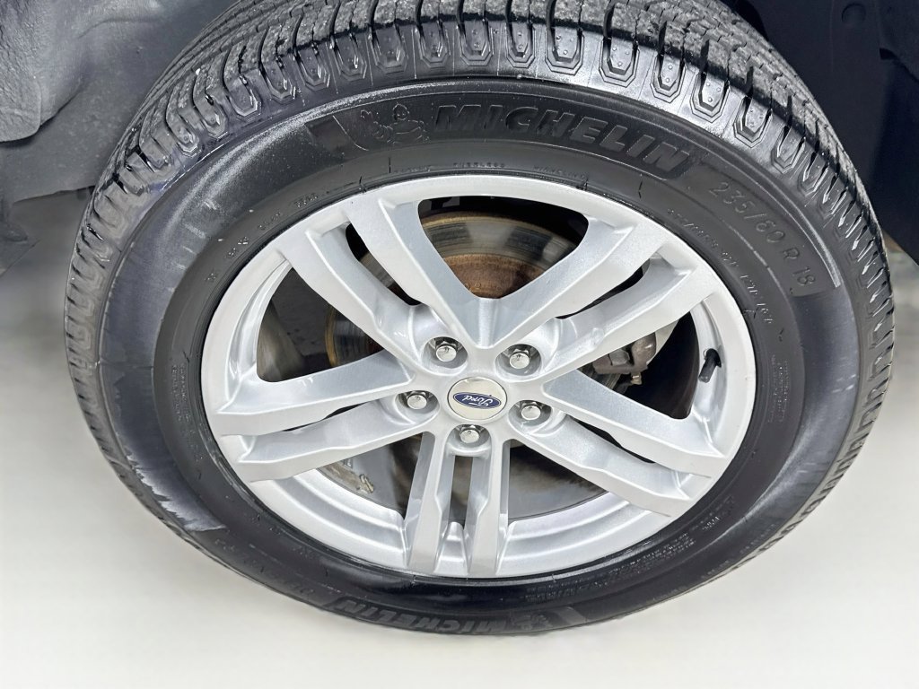 Used 2004 Ford Explorer XLS RWD image 36