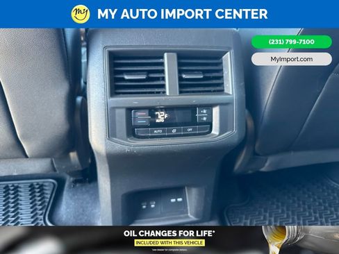 Used 2023 Volkswagen Atlas SE w/ Black Wheel Package AWD/4WD image 27