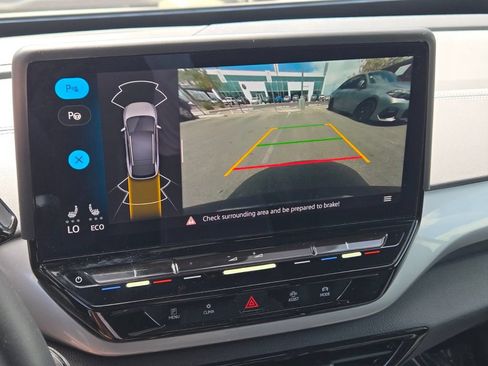 Certified 2023 Volkswagen ID.4 Pro S Plus AWD/4WD image 22